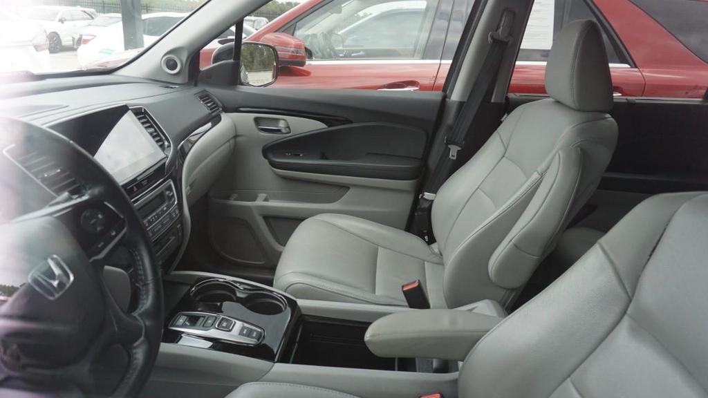 used 2020 Honda Pilot car, priced at $21,245