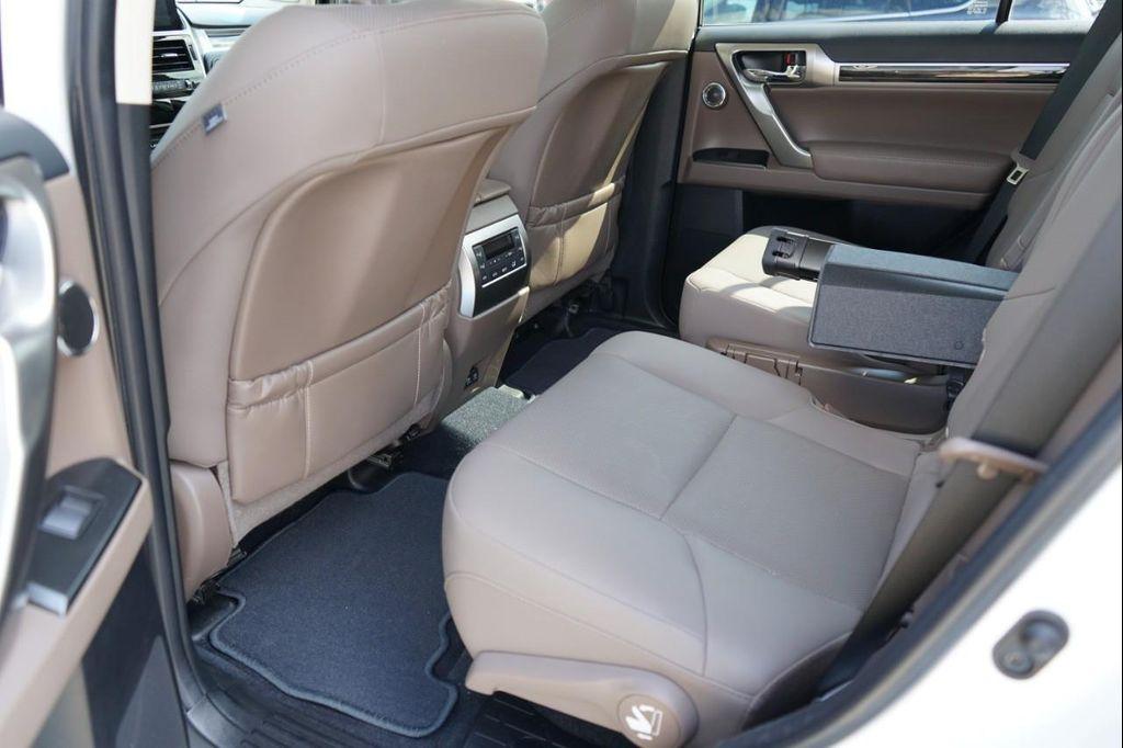 used 2023 Lexus GX 460 car, priced at $59,900