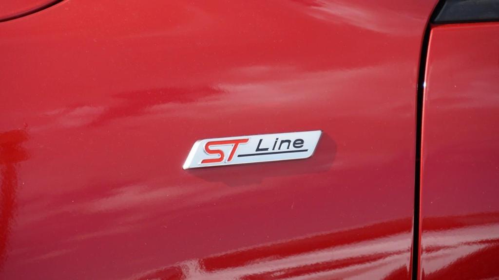 used 2024 Ford Escape car, priced at $22,950