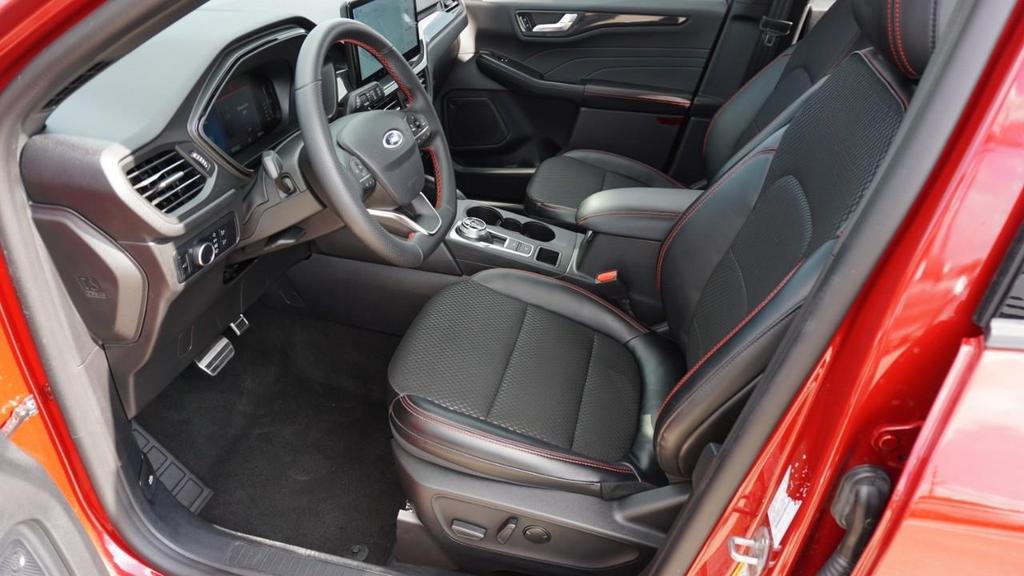 used 2024 Ford Escape car, priced at $22,950