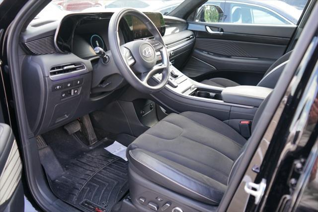 used 2024 Hyundai Palisade car, priced at $44,726