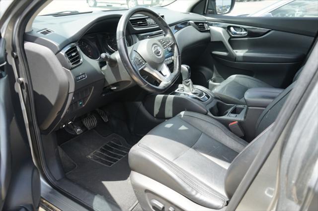 used 2017 Nissan Rogue Sport car, priced at $13,846