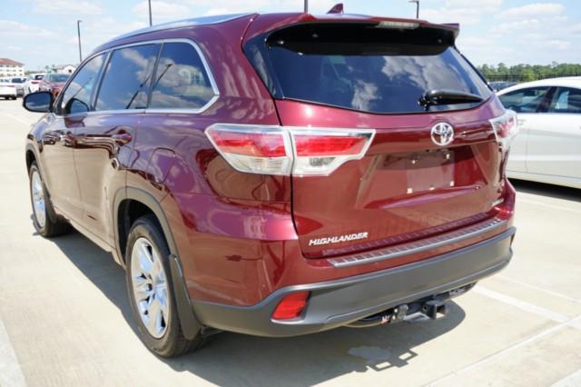 used 2016 Toyota Highlander car, priced at $21,801