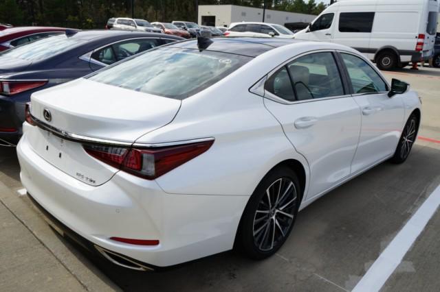 used 2024 Lexus ES 350 car, priced at $42,950