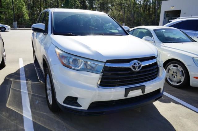 used 2016 Toyota Highlander car, priced at $19,950