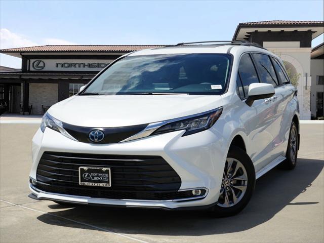 used 2022 Toyota Sienna car, priced at $39,451