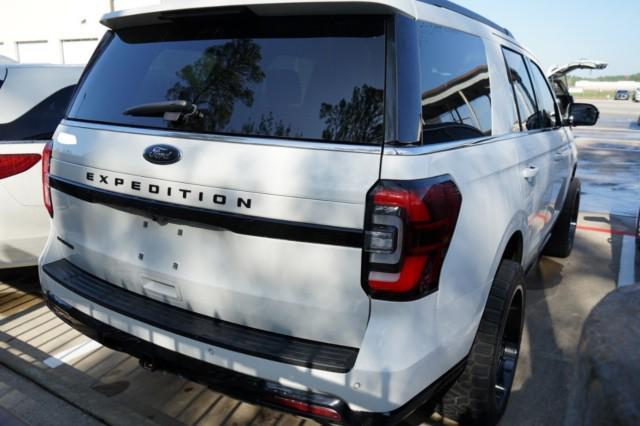 used 2022 Ford Expedition car, priced at $43,365