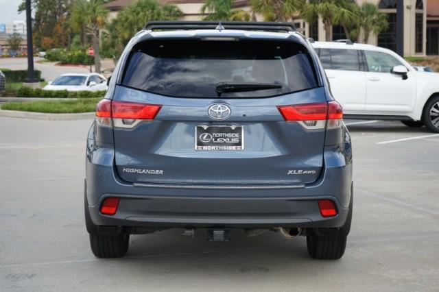 used 2019 Toyota Highlander car, priced at $31,500