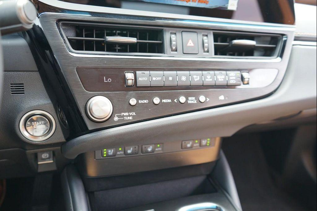 used 2024 Lexus ES 250 car, priced at $37,999