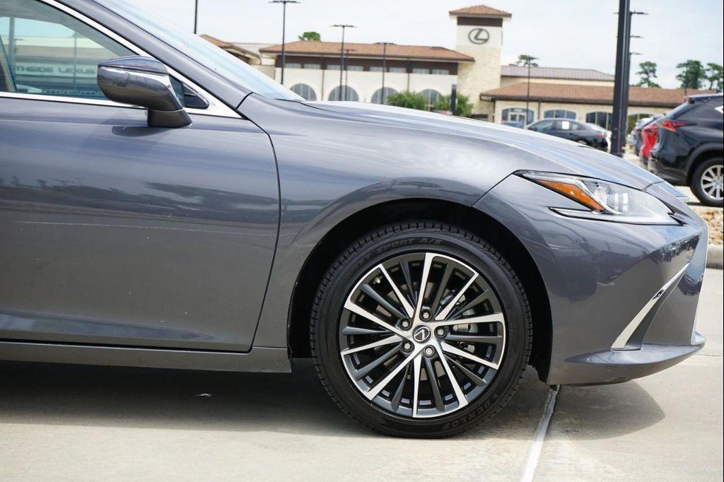 used 2024 Lexus ES 250 car, priced at $37,999