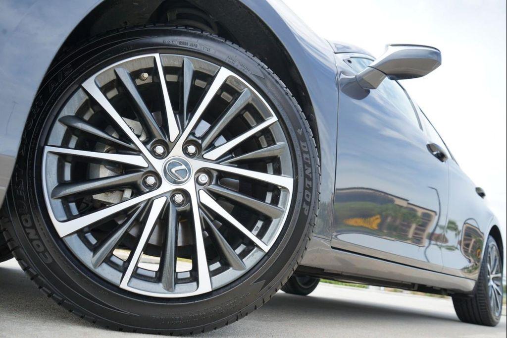 used 2024 Lexus ES 250 car, priced at $37,999