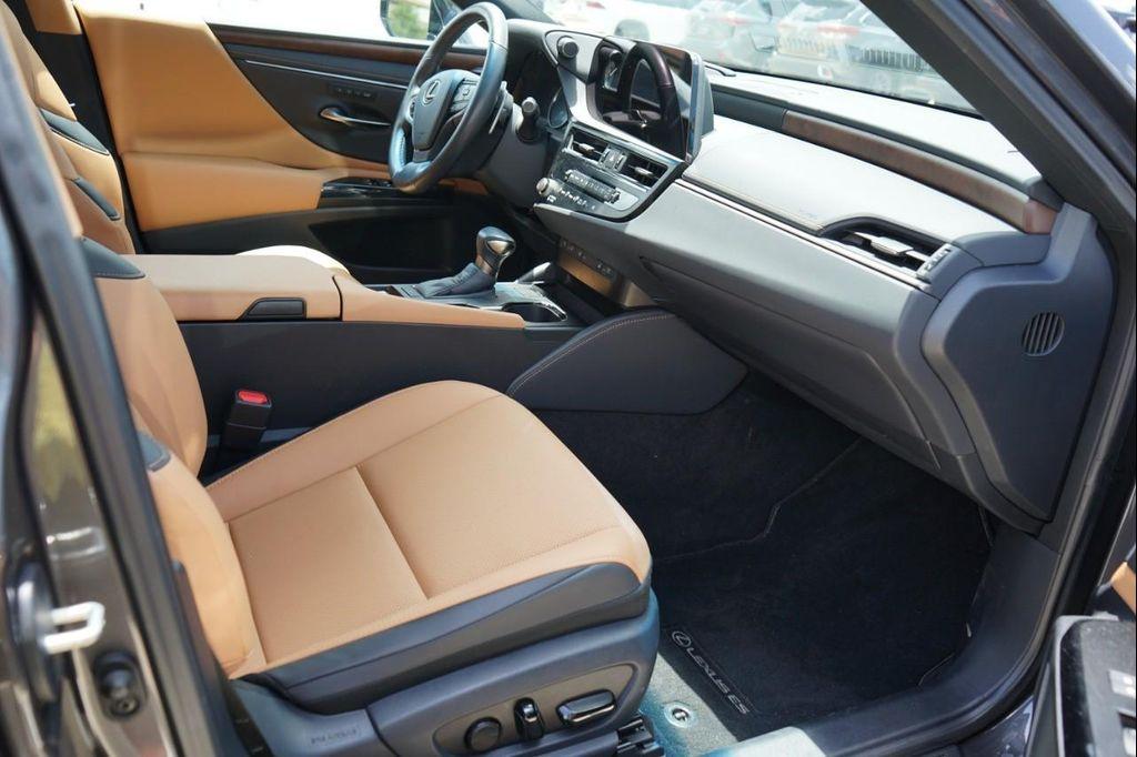 used 2024 Lexus ES 250 car, priced at $46,650