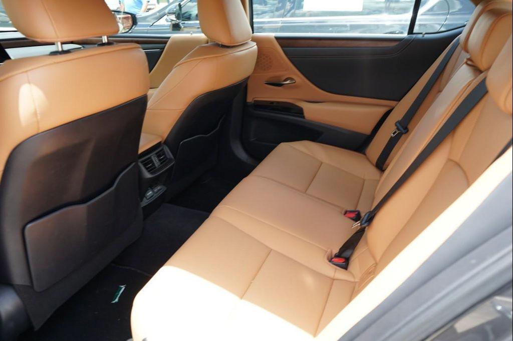 used 2024 Lexus ES 250 car, priced at $46,650