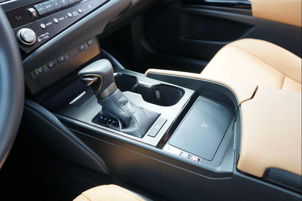used 2024 Lexus ES 250 car, priced at $37,999