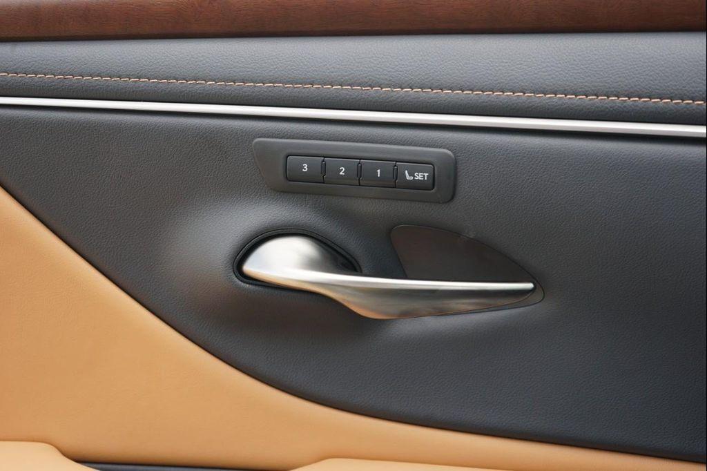 used 2024 Lexus ES 250 car, priced at $37,999