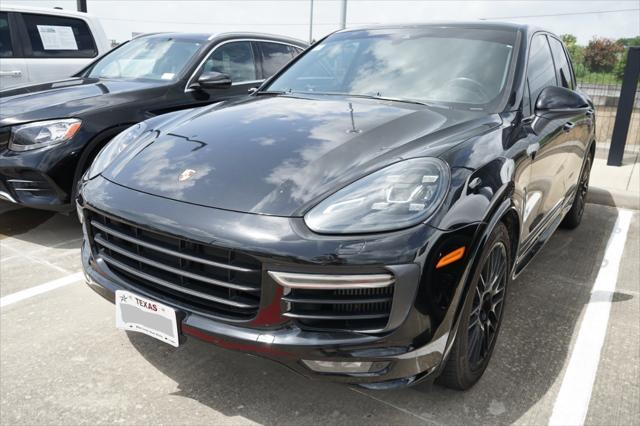 used 2016 Porsche Cayenne car
