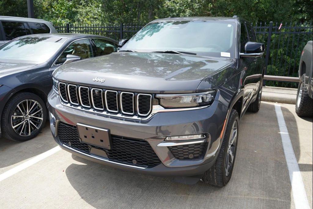 used 2024 Jeep Grand Cherokee car, priced at $36,632