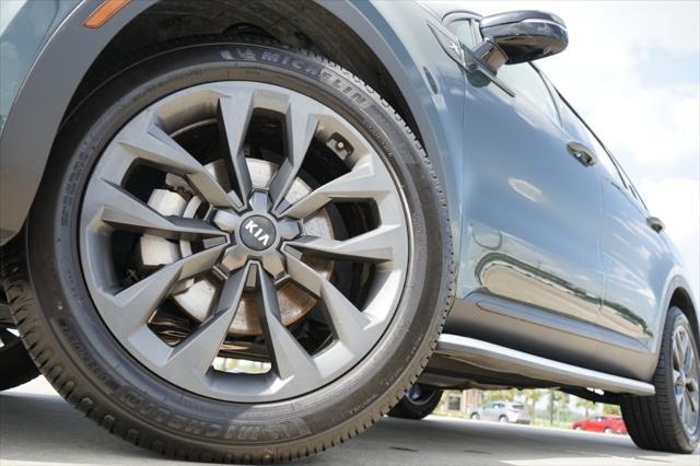 used 2021 Kia Sorento car, priced at $29,950
