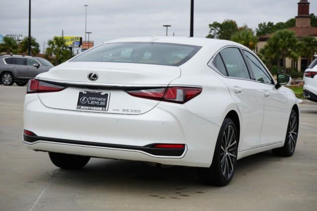 used 2024 Lexus ES 250 car, priced at $41,950