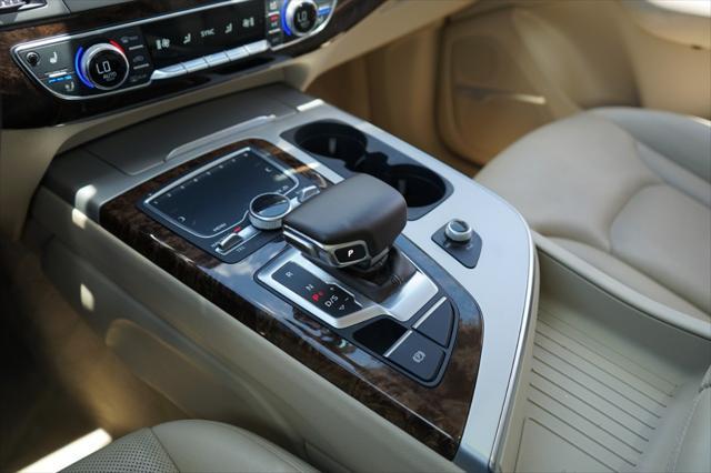 used 2018 Audi Q7 car, priced at $21,450
