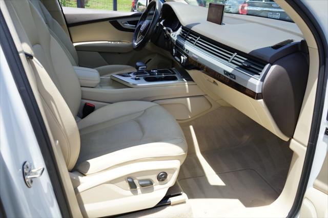 used 2018 Audi Q7 car, priced at $21,450