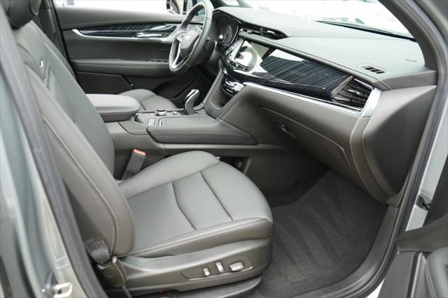 used 2024 Cadillac XT6 car, priced at $49,424