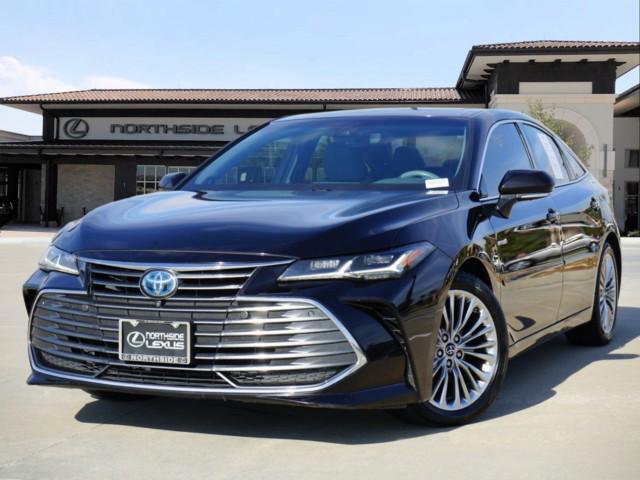 used 2019 Toyota Avalon Hybrid car, priced at $22,900