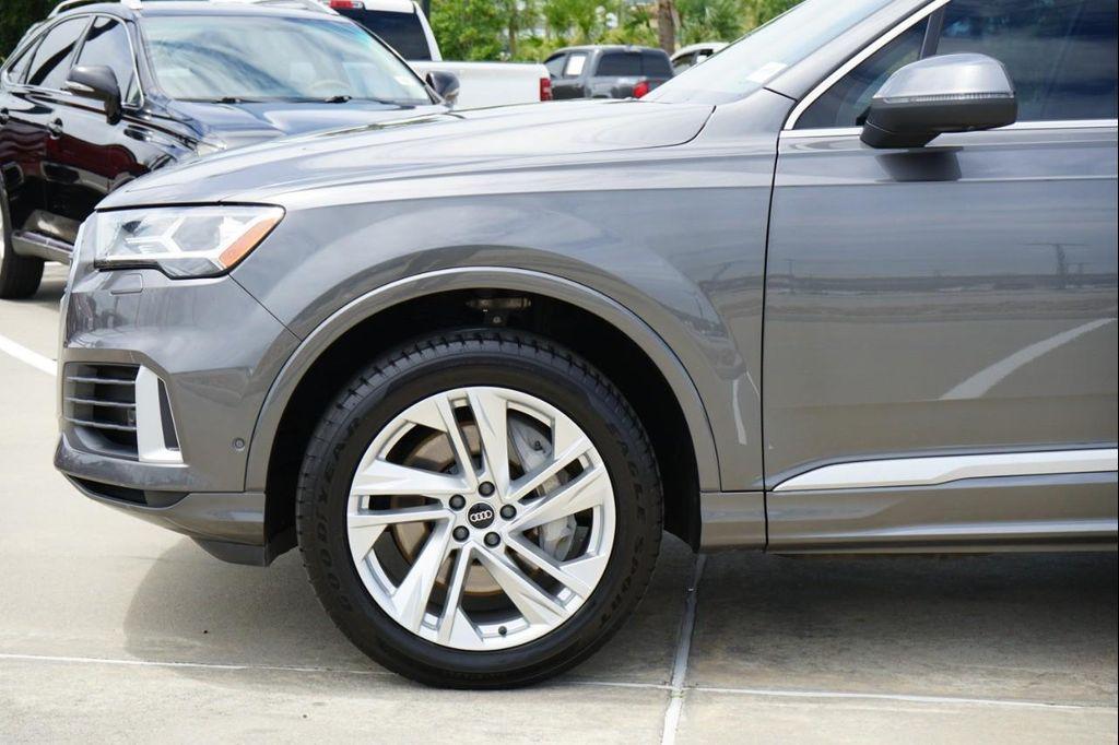 used 2021 Audi Q7 car, priced at $30,300