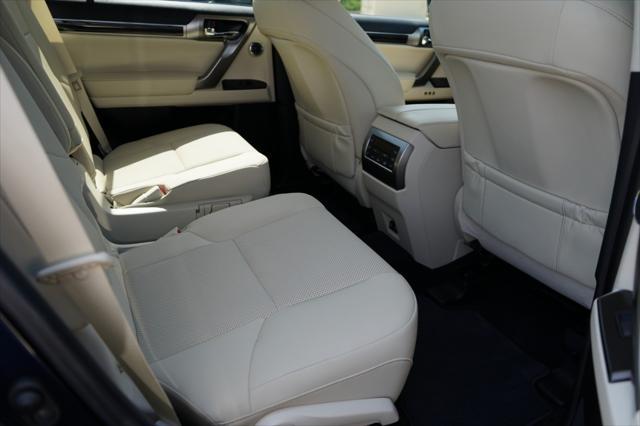 used 2022 Lexus GX 460 car, priced at $55,754