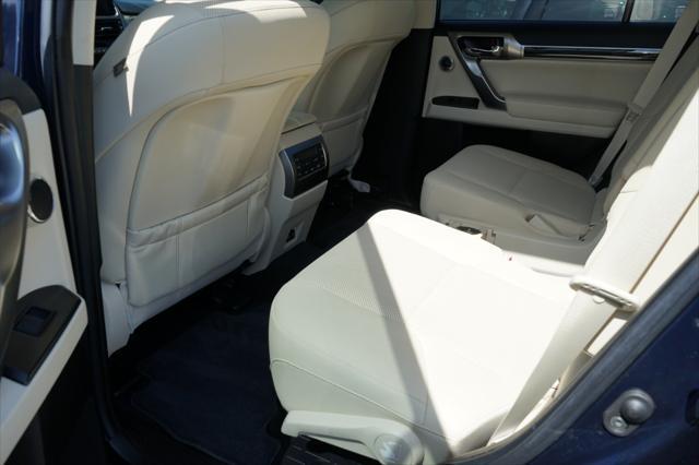 used 2022 Lexus GX 460 car, priced at $55,754