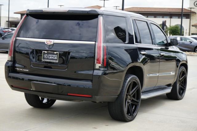 used 2015 Cadillac Escalade car, priced at $22,700