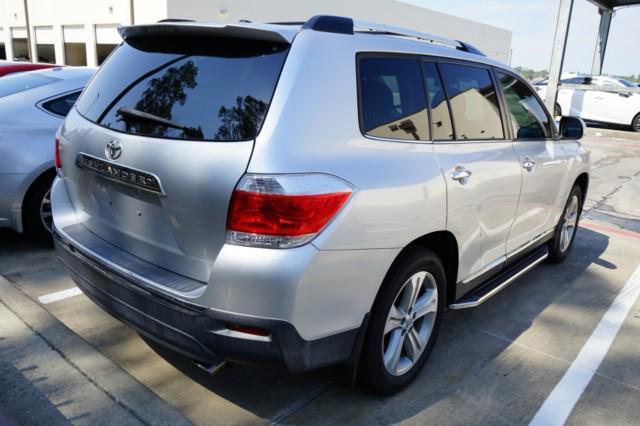 used 2013 Toyota Highlander car, priced at $17,679