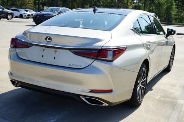 used 2024 Lexus ES 350 car, priced at $42,400