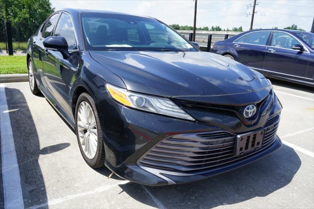 used 2018 Toyota Camry Hybrid car, priced at $19,647