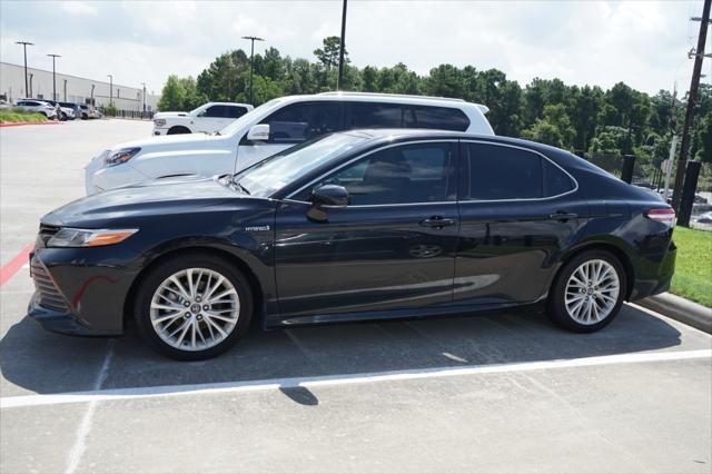 used 2018 Toyota Camry Hybrid car, priced at $19,647