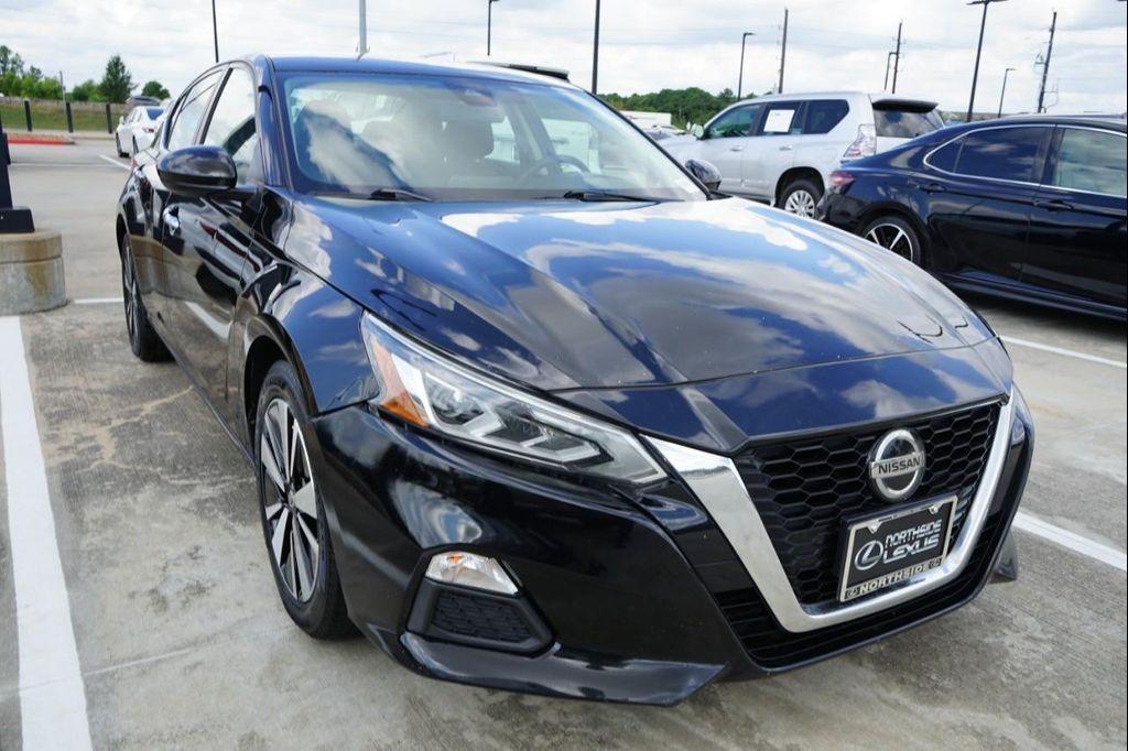 used 2021 Nissan Altima car, priced at $11,999
