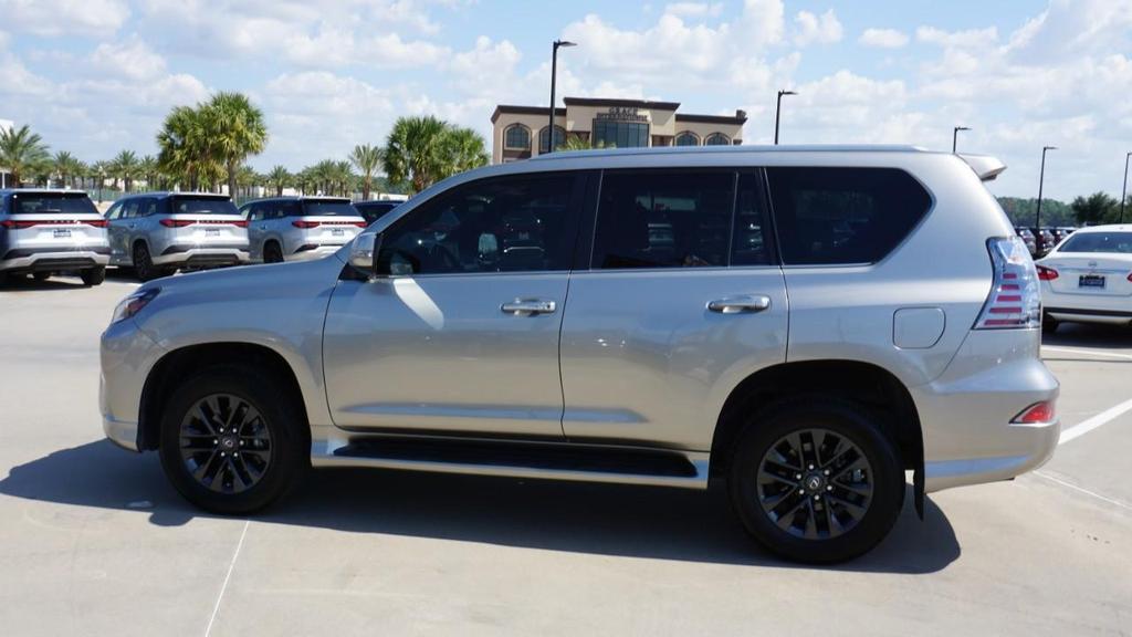 used 2023 Lexus GX 460 car, priced at $57,600