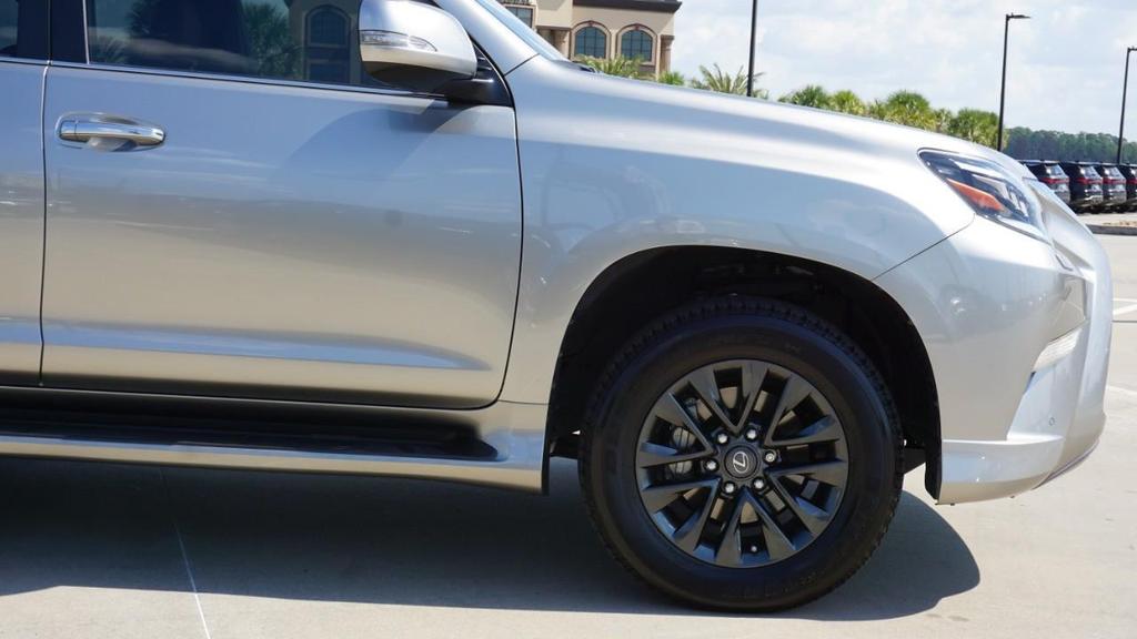 used 2023 Lexus GX 460 car, priced at $57,600