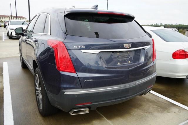 used 2018 Cadillac XT5 car, priced at $19,400