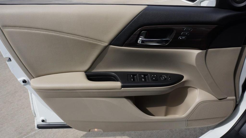 used 2016 Honda Accord car, priced at $14,400