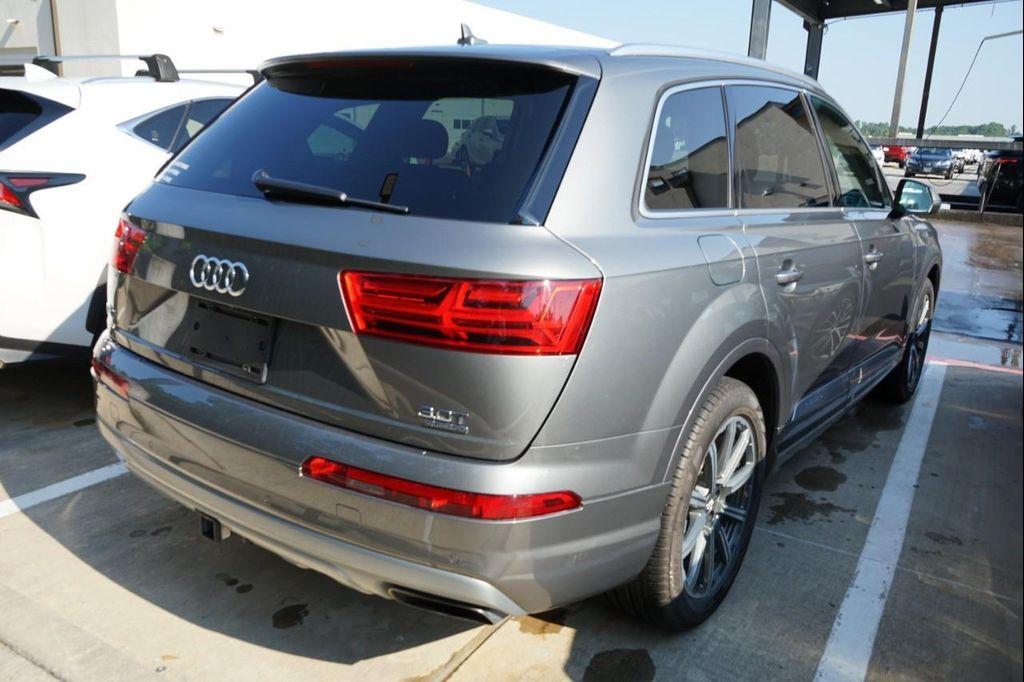 used 2017 Audi Q7 car, priced at $20,922