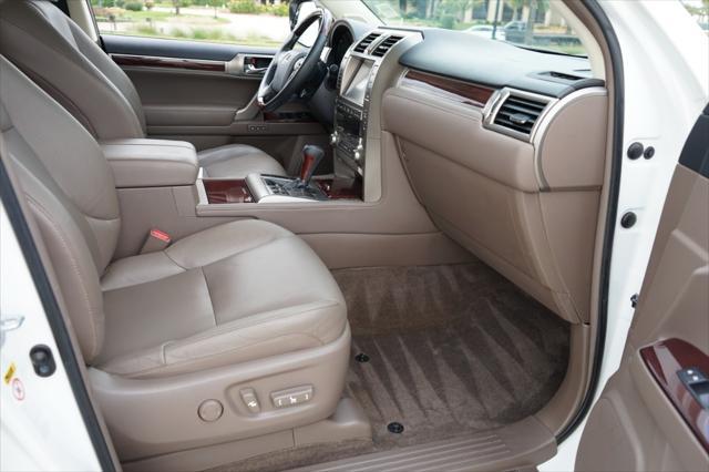 used 2014 Lexus GX 460 car, priced at $25,408