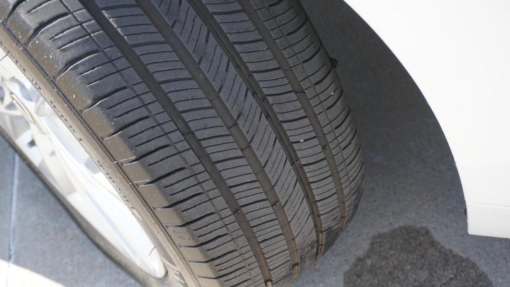 used 2013 Lexus ES 300h car, priced at $11,935