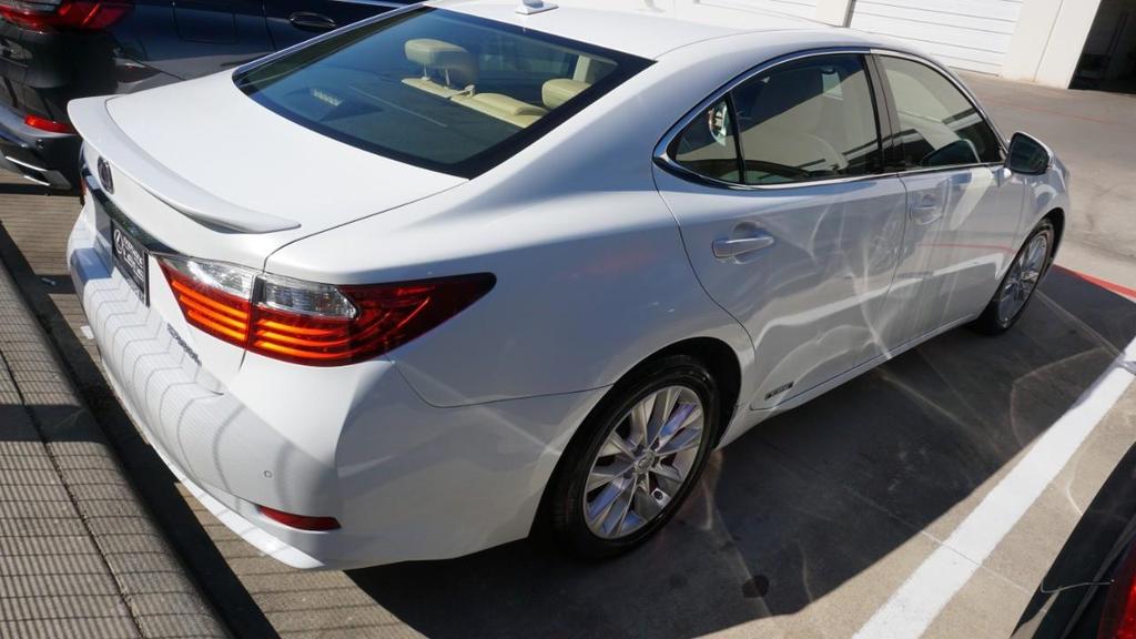 used 2013 Lexus ES 300h car, priced at $11,935
