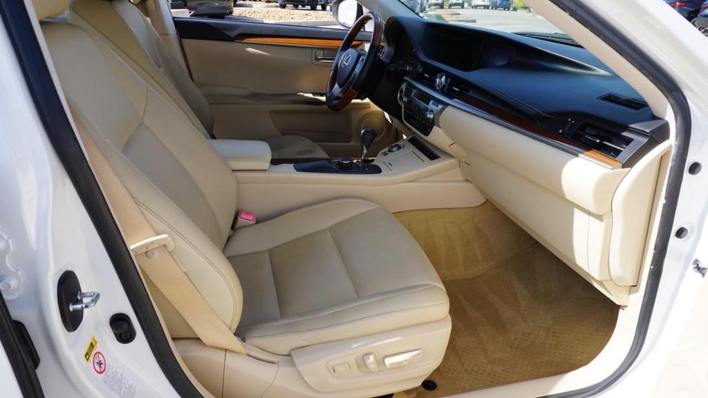 used 2013 Lexus ES 300h car, priced at $11,935
