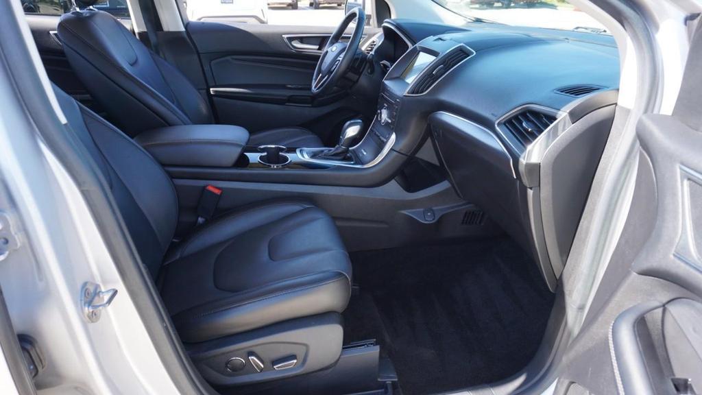 used 2017 Ford Edge car, priced at $13,333