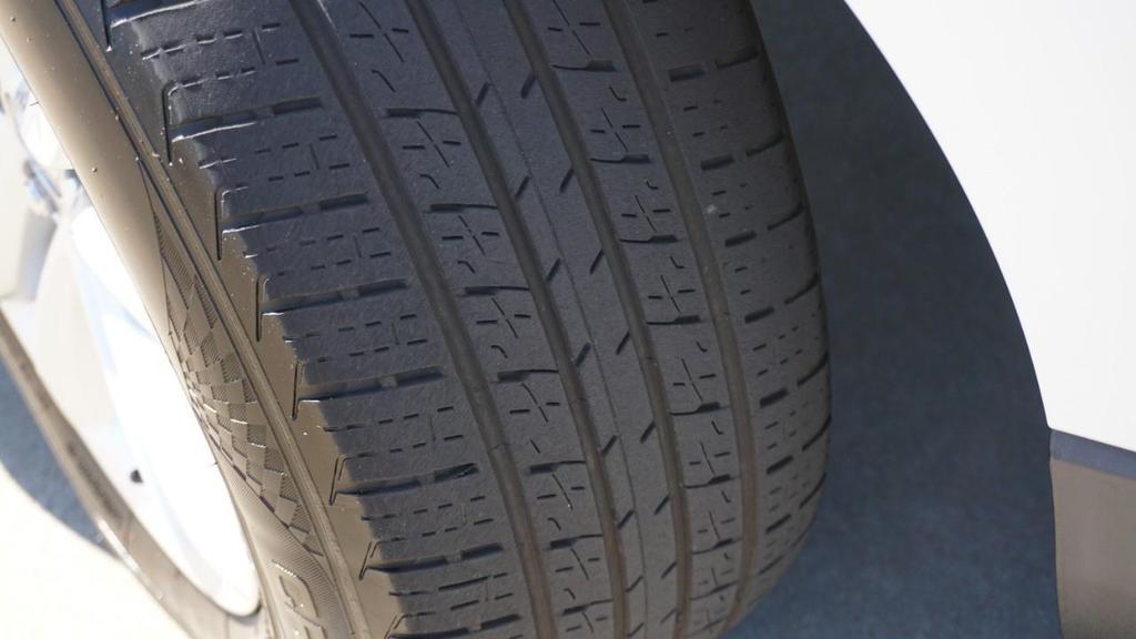 used 2020 Ford Edge car, priced at $15,930