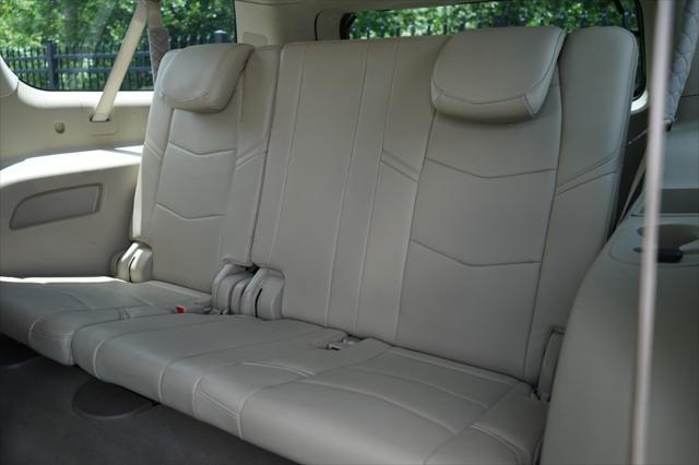 used 2018 Cadillac Escalade ESV car, priced at $22,479