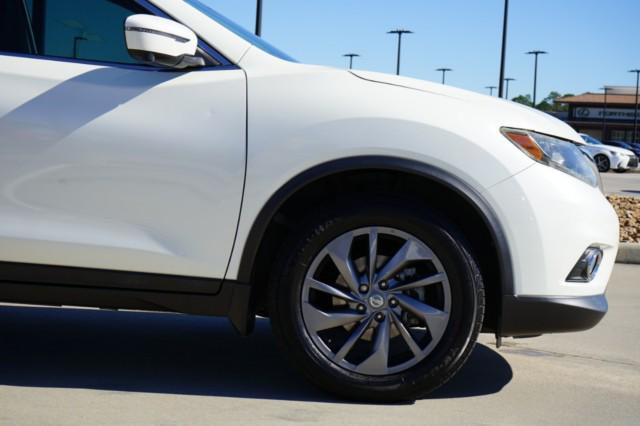 used 2016 Nissan Rogue car, priced at $14,800