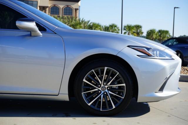 used 2022 Lexus ES 350 car, priced at $32,750